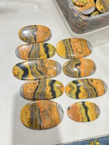 Fournisseur en gros de cabochons ovales naturels à coupe ronde pour la fabrication de bijoux au prix de gros - Product Image 5