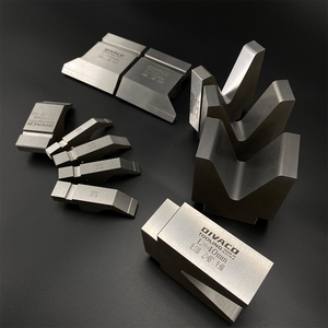Utensili per Pressa Piegatrice di Alta Precisione in 42CrMo, Stampi e Punzoni a V per Piegatura di Lamiere Metalliche - Product Image 3