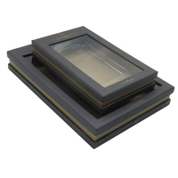 Étui de téléphone personnalisé en matériaux recyclés avec fenêtre transparente gaufrée, film doux au toucher, plateau en plastique et emballage en boîte en papier