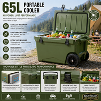 Glacière à roulettes moderne 65L, personnalisable, robuste et isolée, pour le stockage alimentaire portable en extérieur, le camping et la pêche