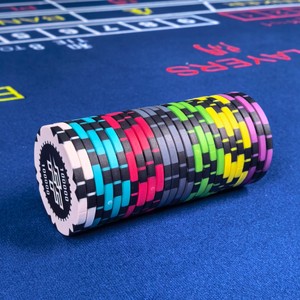 Jetons <span class=keywords><strong>de</strong></span> casino en céramique <span class=keywords><strong>de</strong></span> qualité supérieure, 10g, 39mm, avec motif d'engrenage, matériau céramique durable, logo et numéro personnalisés pour salles <span class=keywords><strong>de</strong></span> poker et tournois - Product Image 2