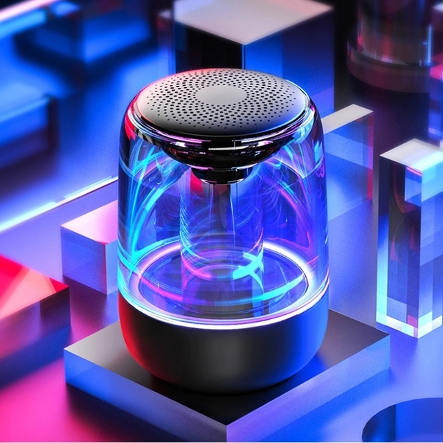 C7 Portable Mini TWS Wireless Bt Speaker Glazed Crystal Seven-Color Ambient Light Battery-Powered Home Party Computer