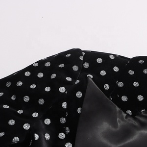 Vestes décontractées pour femmes noires de haute qualité, à la mode, pour les soirées et les défilés de mode, à double boutonnage, col en V, non tissées - Product Image 5