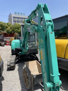 Offre Spéciale Mini Pelle YANMAR VIO40 de 4 tonnes d'occasion Haute qualité Heures réduites Idéal pour les espaces restreints Travaux multiples tracteur tracteur bon marché - Product Image 4