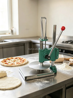 Presse à pâte manuelle, machine automatique de pressage et de formage de bases de pizza pour la transformation alimentaire