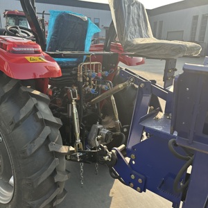 <span class=keywords><strong>Tracteur</strong></span> agricole et de jardin d'<span class=keywords><strong>occasion</strong></span> 4x4, <span class=keywords><strong>40</strong></span> <span class=keywords><strong>CV</strong></span>, avec moteur, boîte de vitesses et pompe - Product Image 3