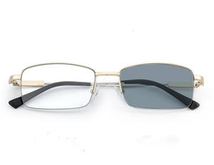 اللونية التيتانيوم مربع المعادن نصف إطار مكافحة الأزرق ضوء الجدة <span class=keywords><strong>multifocus</strong></span> طويل النظر نظارات للقراءة - Product Image 1