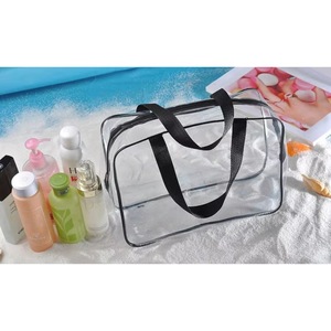 Sac de toilette transparent imperméable et portable, ensemble trois-en-un de voyage, sac de maquillage tendance, fabriqué par une usine certifiée BSCI - Product Image 6
