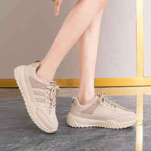 Chaussures de sport décontractées de luxe pour femmes 2026, légères, respirantes, à lacets et à semelle épaisse - Product Image 4