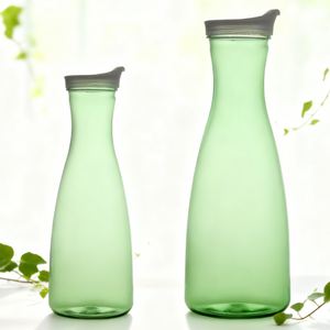 <span class=keywords><strong>Carafe</strong></span> en plastique transparente de 1 litre <span class=keywords><strong>avec</strong></span> couvercle, pichet <span class=keywords><strong>à</strong></span> <span class=keywords><strong>vin</strong></span>, <span class=keywords><strong>carafe</strong></span> <span class=keywords><strong>à</strong></span> eau, <span class=keywords><strong>carafe</strong></span> <span class=keywords><strong>à</strong></span> jus, <span class=keywords><strong>carafe</strong></span> en plastique transparente de 1L - Product Image 1