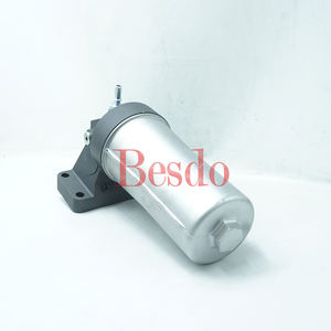 ไส้กรองน้ำมันเครื่องสำหรับชิ้นส่วนเครื่องยนต์5486943 5486894ไส้กรองน้ำมันเชื้อเพลิงเครื่องแยกน้ำ5486943 FH21289 <span class=keywords><strong>FF63046</strong></span> 5486894 - Product Image 3