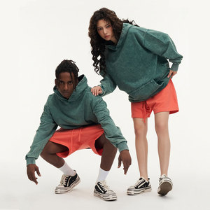 <span class=keywords><strong>Felpa</strong></span> <span class=keywords><strong>con</strong></span> <span class=keywords><strong>Cappuccio</strong></span> Unisex Oversize in Stile Vintage Americano, 100% Cotone 425GSM Lavato e Invecchiato, Tessuto French Terry a Doppia Torsione - Product Image 2