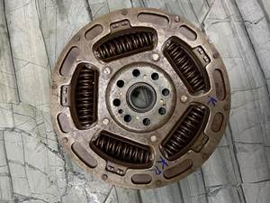 मैकलेरन MP4 12C 650S 625C OEM 11F1138CP 11F1657CP के लिए मूल प्रयुक्त फ्लाईव्हील - Product Image 4