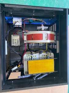 Monophasé 15KVA 20KVA 30KVA Entrée 80-260/100-260/140-260V Sortie 220V AC Régulateur de tension automatique Stabilisateur AVR - Product Image 2