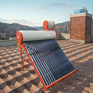 Chauffe-eau solaire à caloduc sous pression de 200 litres Fonctionnement silencieux sans <span class=keywords><strong>bruit</strong></span> de pompe pour des quartiers calmes - Product Image 2