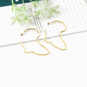 Pendientes al por mayor con mapa de África, chapados en oro de 14 quilates, de acero inoxidable, para regalo - Product Image 3