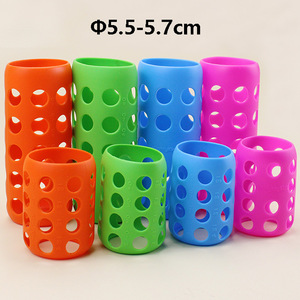 Housse de protection en silicone pour bouteille d'eau, résistante et durable, pour smoothies et boissons - Product Image 2