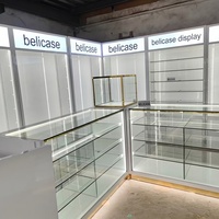 Vitrine de présentation de parfums minimaliste, meuble de présentation cosmétique personnalisé, mobilier pour salon de beauté et boutique de cosmétiques avec rangement et éclairage LED