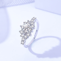 Design de mode bagues de fiançailles femmes bijoux 925 argent Sterling Zircon princesse coupe diamant Moissanite anneaux