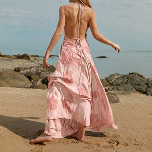Nouvelle Robe Longue de Soirée Luxe Décontractée et Ludique à Col en V Profond et Taille Cintrée en Voile de Rayonne 100% Personnalisable – Collection Été - Product Image 3