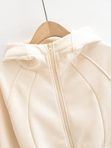 CNSHEL hiver <span class=keywords><strong>polaire</strong></span> à l'intérieur à <span class=keywords><strong>capuche</strong></span> avec poche doigt trou coupe ajustée recadrée sweat à <span class=keywords><strong>capuche</strong></span> zippé pour femmes sweats à manches longues - Product Image 4