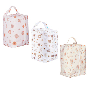 Bolsas Impermeables para Pañales de Bebé con Estampado Lindo, Bolsa de Pañales Reutilizable, Bolsa de Almacenamiento Portátil para Viajes - Product Image 1