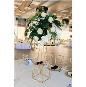 Élégants supports de table en acrylique pour fleurs, centres de table de mariage, vases à fleurs en acrylique pour décorations de mariage en gros - Product Image 2