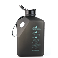 Bouteille d'eau de fitness en plastique de 2,7 l avec aimant pour téléphone, bouteille Whate Magsafe, support magnétique sur la bouteille sans BPA
