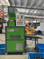 Machine de séparation de câbles à chaud pour le recyclage des granulés de fil de cuivre de récupération