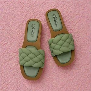 Wholesale New Design Fashionable Women's <b>Flat</b> slippers <b>Sandals</b> Non-slip Wear-resistant <b>Sandals</b> for Women and Ladies of China - Product Image 2
