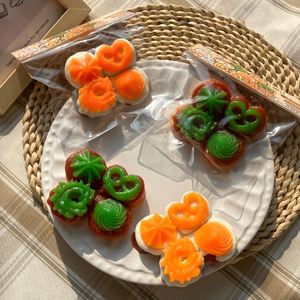 Juguete de Comida en Miniatura de la Serie TPR, Simulación de Comida de Resina, Juguete de Extrusión con Forma de Waffle y Barquillo - Product Image 3