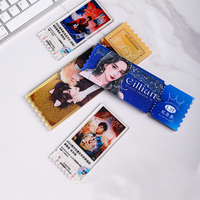 Billet liquide transparent personnalisé pour carte photo Kpop Porte-carte photo acrylique PVC Anime Porte-clés pour carte photo holographique personnalisée