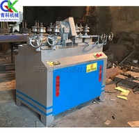 Machine à fabriquer des manches de pelle en bois rond, autres machines pour le travail du bois