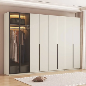 Armoire moderne personnalisée avec portes en verre à cadre noir, éclairage LED et tiroirs latéraux pour le rangement de la chambre - Product Image 3