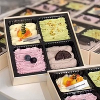 Boîte à quatre compartiments carrée transparente et épaissie, très populaire et très vendue, pour desserts et gâteaux à emporter