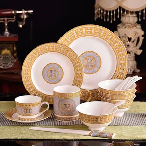 Exquisite Restaurant Luxury Plates Quality Flat White Round Dinner H Plates Vintage Porcelain Dinnerware Bone China Dinner Set