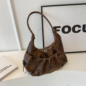Nuevo bolso de hombro de cuero suave a la moda con pliegues y gran capacidad para chicas, bolso de hombro multifuncional - Product Image 4