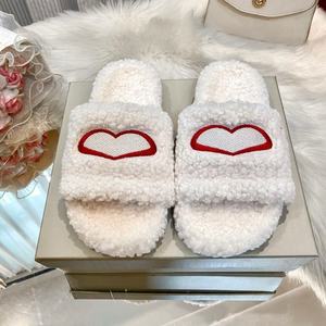 Pantofole Invernali da Donna con Piattaforma e Pelliccia, Vendita Calda 2025, Sandali Caldi di Alta Qualità con Ricamo, Taglie Grandi - Product Image 5