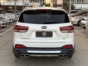 <span class=keywords><strong>Kia</strong></span> <span class=keywords><strong>Sorento</strong></span> : SUV primé, design audacieux et confort spacieux pour chaque aventure. - Product Image 5