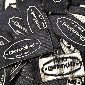 Etiquetas de Ropa Sostenibles Personalizadas y Etiquetas con Logotipo de Alta Calidad, Servicio Rápido de Muestras, Etiquetas de Ropa Tejidas en Satén para Marcas - Product Image 5