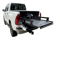 Toyota Hilux Revo DC d'occasion avec rail de protection latéral, traction avant, régulateur de vitesse adaptatif, jantes R21, intérieur cuir foncé, toit ouvrant panoramique gauche, caméra 360°, 2016, 8 LED haute luminosité