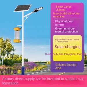 Lampadaire solaire LED avec anti-moustiques, indice de protection IP66, lumière du jour 5000K, garantie 10 ans, télécommande pour usage extérieur - Product Image 2