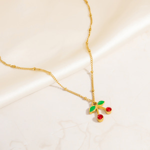 สร้อยคอจี้เชอร์รี่ สแตนเลสสตีล แฟชั่น สร้อยคอคล้องไหปลาร้า เครื่องประดับสำหรับงานปาร์ตี้ รูปทรงผลไม้ ประดับขอบแบบ Bezel Setting - Product Image 3