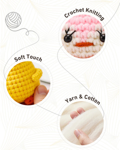 Adorno de pareja de pingüinos tejido a crochet a mano, corazón amigurumi, decoración mini tejida con hilo, regalo de San Valentín - Product Image 2
