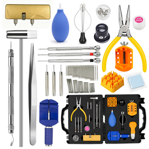 Kit d'outils de réparation de montres 100 pièces en alliage d'aluminium pour couper les bracelets, ouvrir les fonds de boîtier, retirer les batteries et changer les piles - Product Image 1