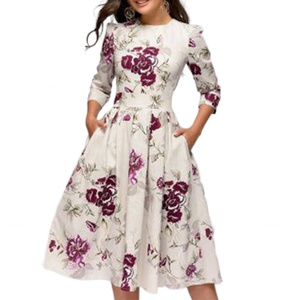 Vestido informal de verano Hasta la rodilla Gasa Estampado floral Señoras Tallas grandes un vestido de línea - Product Image 1