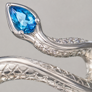 Anello Aperto a Goccia a Forma di Serpente per Donne, Gioiello da Dito Trendy e Alla Moda - Product Image 5