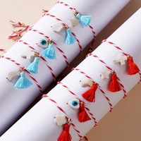 Tradition faite à la main Martis grec mars fleur lune étoile croix oeil coquille gland breloques rouge écrire torsadé mince cordon brin Bracelet