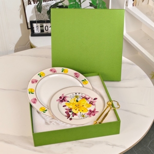 Modern Luxury <b>Bone</b> <b>China</b> 2-Layer Plant Pattern Eco-Friendly Charger Plate Dish - Product Image 3