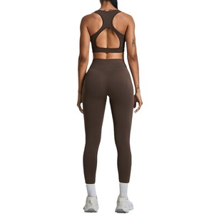 Nuevo conjunto de yoga sin costuras con cuello en V y cintura elástica de spandex/nailon para mujer, traje de ejercicio de dos piezas con forma de melocotón - Product Image 5